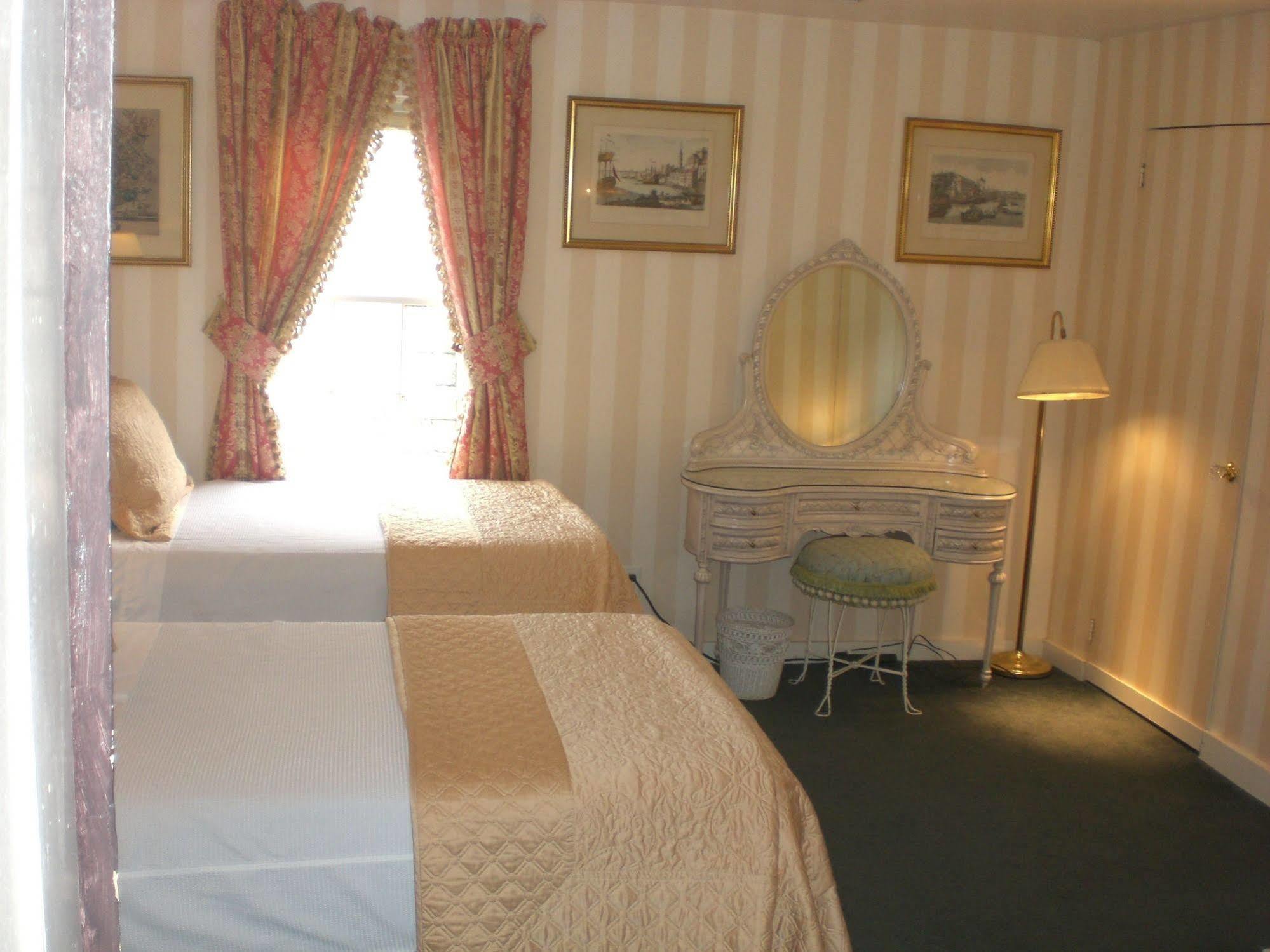 Samuel Durfee House Bed and Breakfast Newport Rum bild